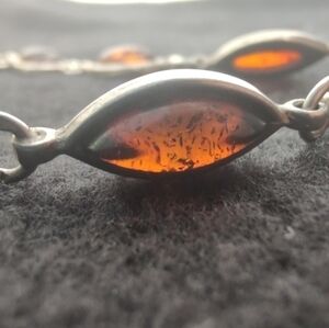 Vintage Baltic amber and Sterling silver bracelet‎